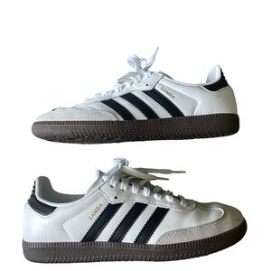 Adidas Women’s Samba Shoe Size 7 Black/White